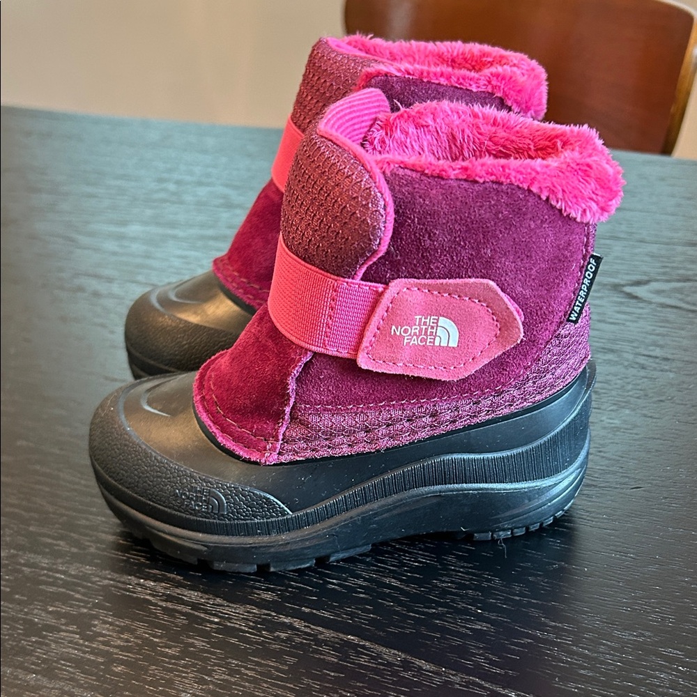 The North Face Toddler Alpenglow II Boots - Picture 3 of 5